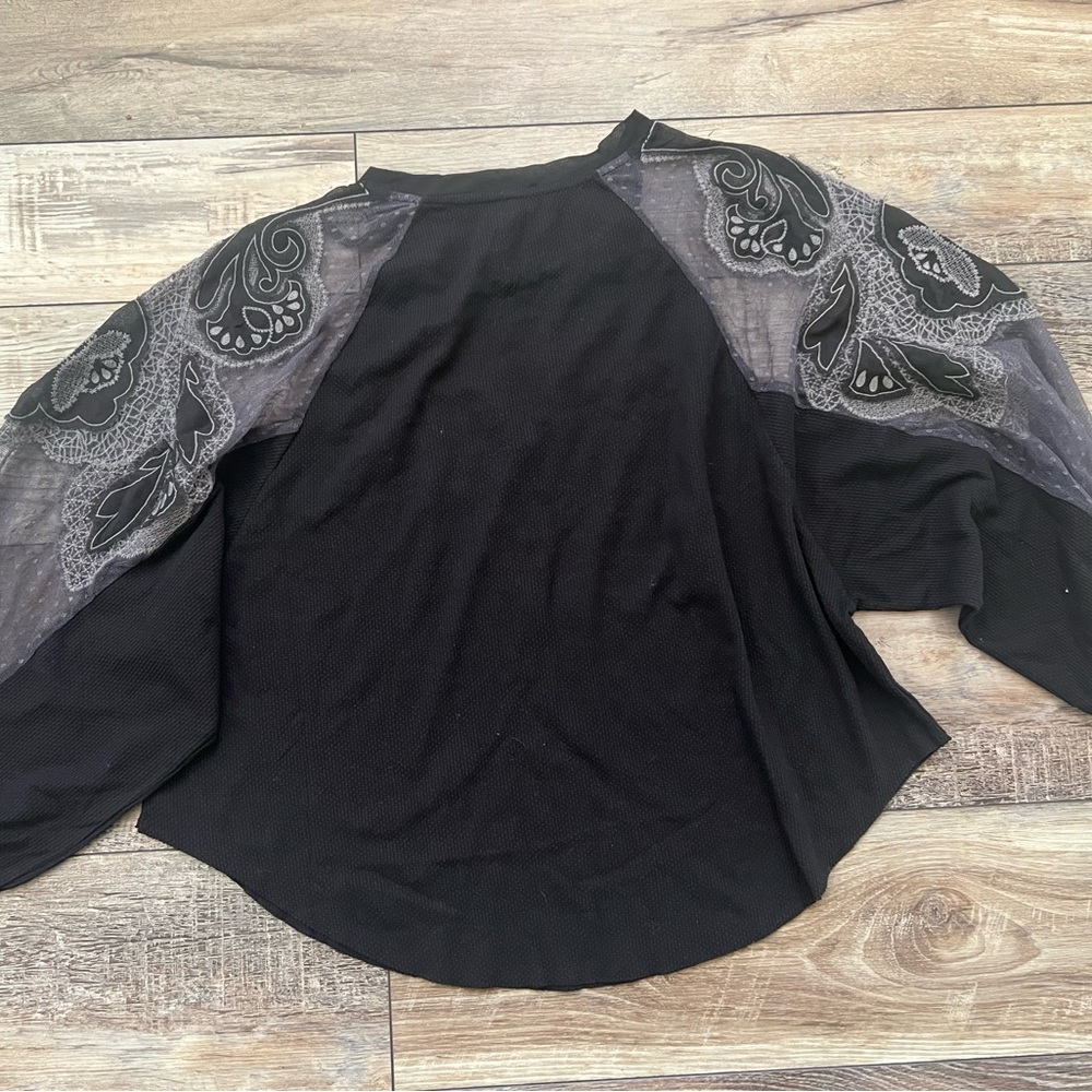 NWOT Free People Toni Sheer Embroidered Crochet Lace Thermal Top size xs - Picture 7 of 7